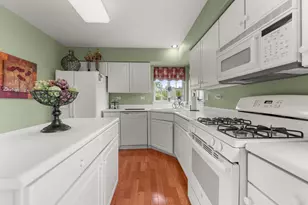 1256 Pennsbury Ln, Aurora, IL 60502 - Photo 17