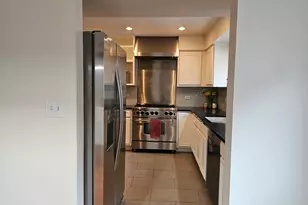 217 Dodge Ave, Evanston, IL 60202 - Photo 5