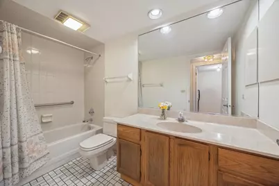 546 Banyon Lane #B, La Grange, IL 60525 - Photo 21