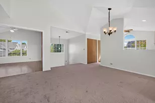 358 Ashford Cir, Bartlett, IL 60103 - Photo 11