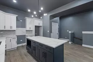 [Address not provided], Chicago, IL 60637 - Photo 25