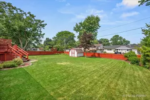 7504 Churchill Dr, Hanover Park, IL 60133 - Photo 35