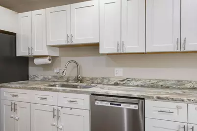 810 Cumberland Street, Hoffman Estates, IL 60169 - Photo 9