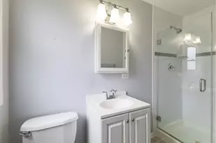 810 Cumberland St, Hoffman Estates, IL 60169 - Photo 15