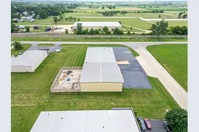 525 Chippewa Road, Harvard, IL 60033 - Photo 13