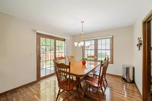 1131 Prairie Dr, Algonquin, IL 60102 - Photo 7