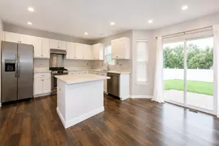 16268 Carlow Cir, Manhattan, IL 60442 - Photo 7