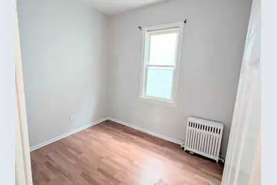 8125 S Escanaba Avenue #2, Chicago, IL 60617 - Photo 3