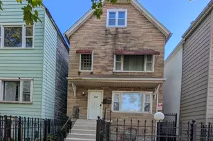 8125 S Escanaba Ave, Chicago, IL 60617 - Photo 1