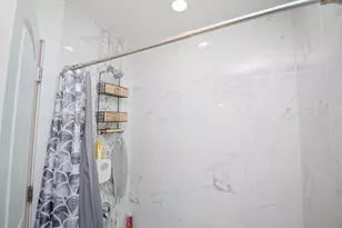 105 N 12th Ave, Melrose Park, IL 60160 - Photo 25