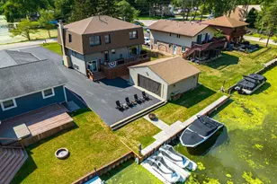 717 Monterrey Terrace, McHenry, IL 60051 - Photo 9