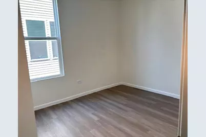 2760 Lawlor Lane, Naperville, IL 60564 - Photo 11