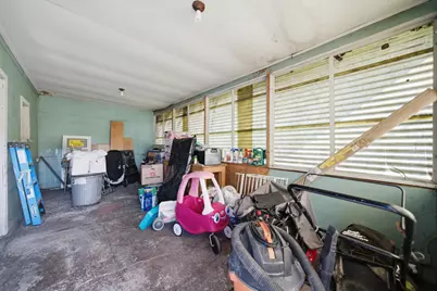 5704 W Newport Avenue, Chicago, IL 60634 - Photo 27