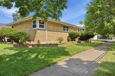 545 S 6th Avenue, La Grange, IL 60525 - Photo 1