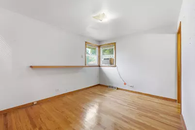 545 S 6th Avenue, La Grange, IL 60525 - Photo 7