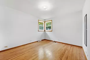 545 S 6th Ave, La Grange, IL 60525 - Photo 9