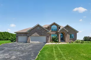 129 Titleist Trail, Poplar Grove, IL 61065 - Photo 1
