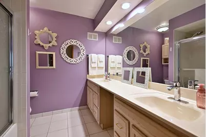 128 Hunter's Circle, Schaumburg, IL 60193 - Photo 19