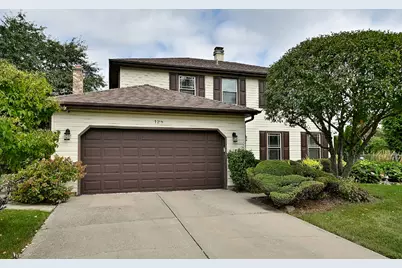 128 Hunter's Circle, Schaumburg, IL 60193 - Photo 1