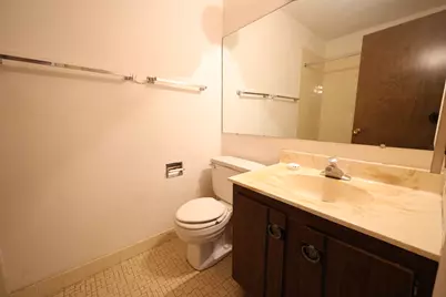 7 E Carriageway Drive #408, Hazel Crest, IL 60429 - Photo 13