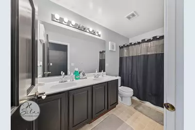 708 Bay Shore Drive, Pingree Grove, IL 60140 - Photo 13