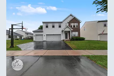 708 Bay Shore Drive, Pingree Grove, IL 60140 - Photo 1