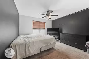 708 Bay Shore Dr, Pingree Grove, IL 60140 - Photo 15