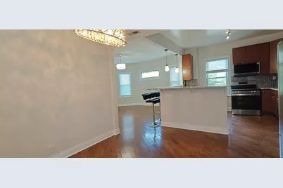 4222 N Laramie Avenue #2, Chicago, IL 60641 - Photo 9