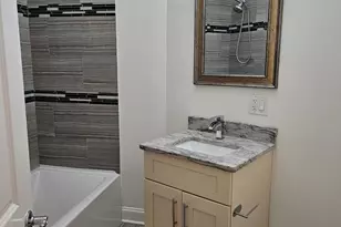 4420 S Berkeley Ave, Chicago, IL 60653 - Photo 35
