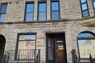 4420 S Berkeley Ave, Chicago, IL 60653 - Photo 3