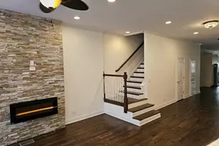 4420 S Berkeley Ave, Chicago, IL 60653 - Photo 5