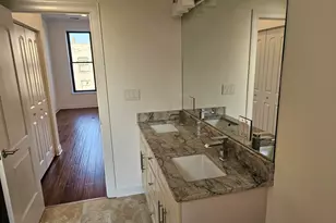 4420 S Berkeley Ave, Chicago, IL 60653 - Photo 23