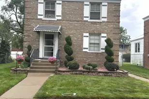 8439 S Hoyne St, Chicago, IL 60620 - Photo 1
