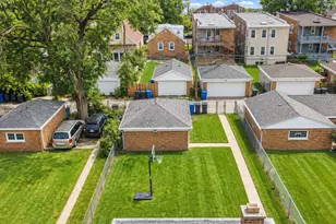 8439 S Hoyne St, Chicago, IL 60620 - Photo 5