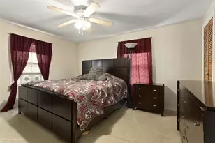 8439 S Hoyne St, Chicago, IL 60620 - Photo 17