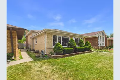 7427 Keeler Avenue, Skokie, IL 60076 - Photo 3