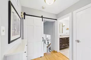 7427 Keeler Ave, Skokie, IL 60076 - Photo 29