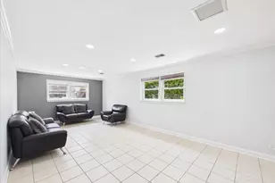 7427 Keeler Ave, Skokie, IL 60076 - Photo 33