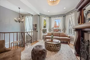 636 W Grace St, Chicago, IL 60613 - Photo 7