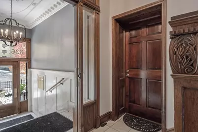 636 W Grace Street #1W, Chicago, IL 60613 - Photo 3
