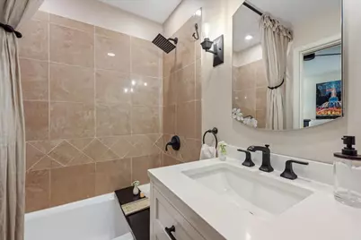 636 W Grace Street #1W, Chicago, IL 60613 - Photo 21