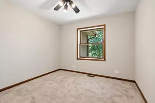 4512 S Ridgeway Rd, Ringwood, IL 60072 - Photo 15