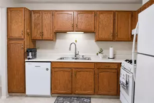 1404 Nottingham Ct, Wheeling, IL 60090 - Photo 5