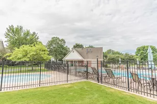 1404 Nottingham Ct, Wheeling, IL 60090 - Photo 23
