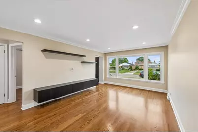 4449 N Ottawa Avenue, Norridge, IL 60706 - Photo 5