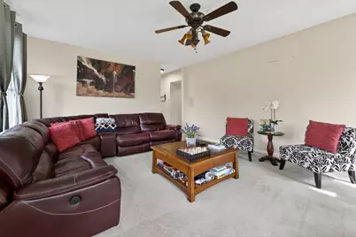 5701 Caribou Lane, Hoffman Estates, IL 60192 - Photo 9