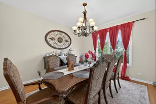 5701 Caribou Ln, Hoffman Estates, IL 60192 - Photo 7