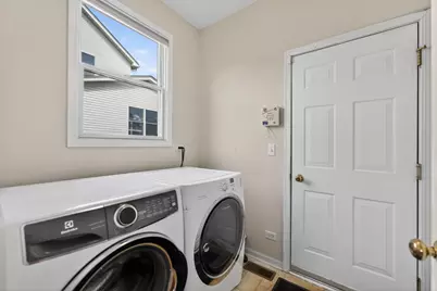 5701 Caribou Lane, Hoffman Estates, IL 60192 - Photo 19