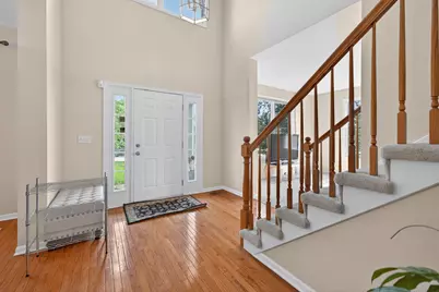 5701 Caribou Lane, Hoffman Estates, IL 60192 - Photo 3