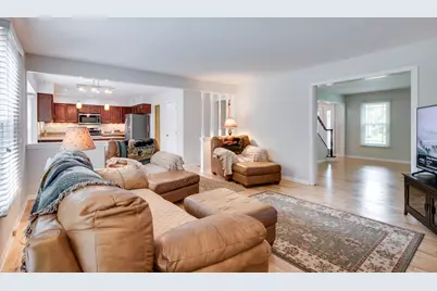 760 S River Road, Naperville, IL 60540 - Photo 17